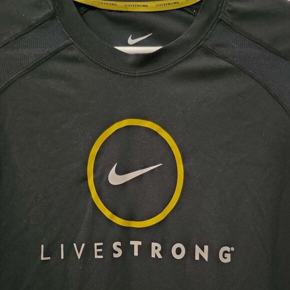 Live Strong Black and Yellow Workout Athletic Mens Short Sleeve Shirt b12 - Picture 2 of 5